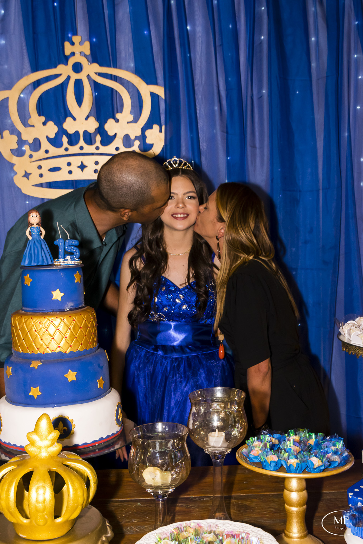 #mauricioborgesfotografia #casaraoeventospetropolis #xvanos #festadequinzeanos #debutandonaserra #photography #cidadeimperial #itaipava #petropolisrj #errejota #photos #photographerforrent 