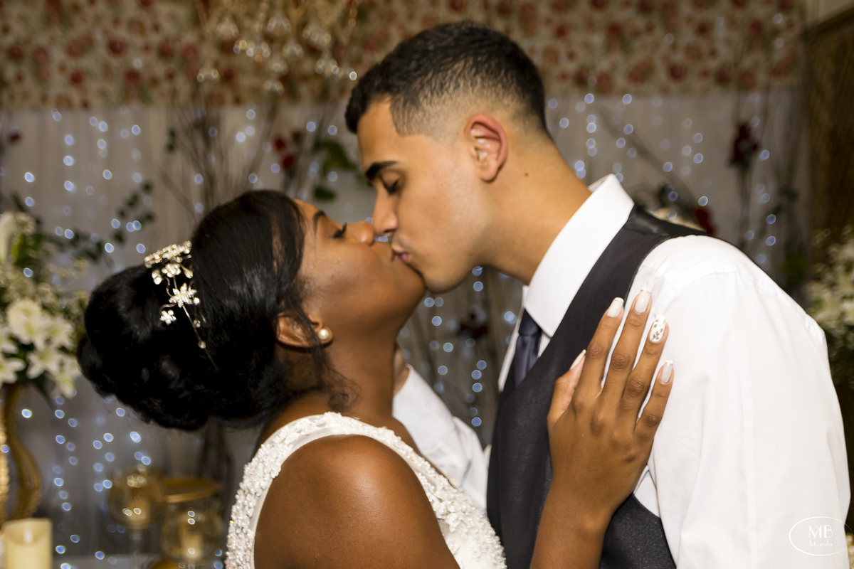 #mauriciobortgesfotografia #casaraoeventospetropolis #casamentonaserra #noiva #casamento #diadosim #wedding #bride #petropolisrj #cidadeimperial #casar 