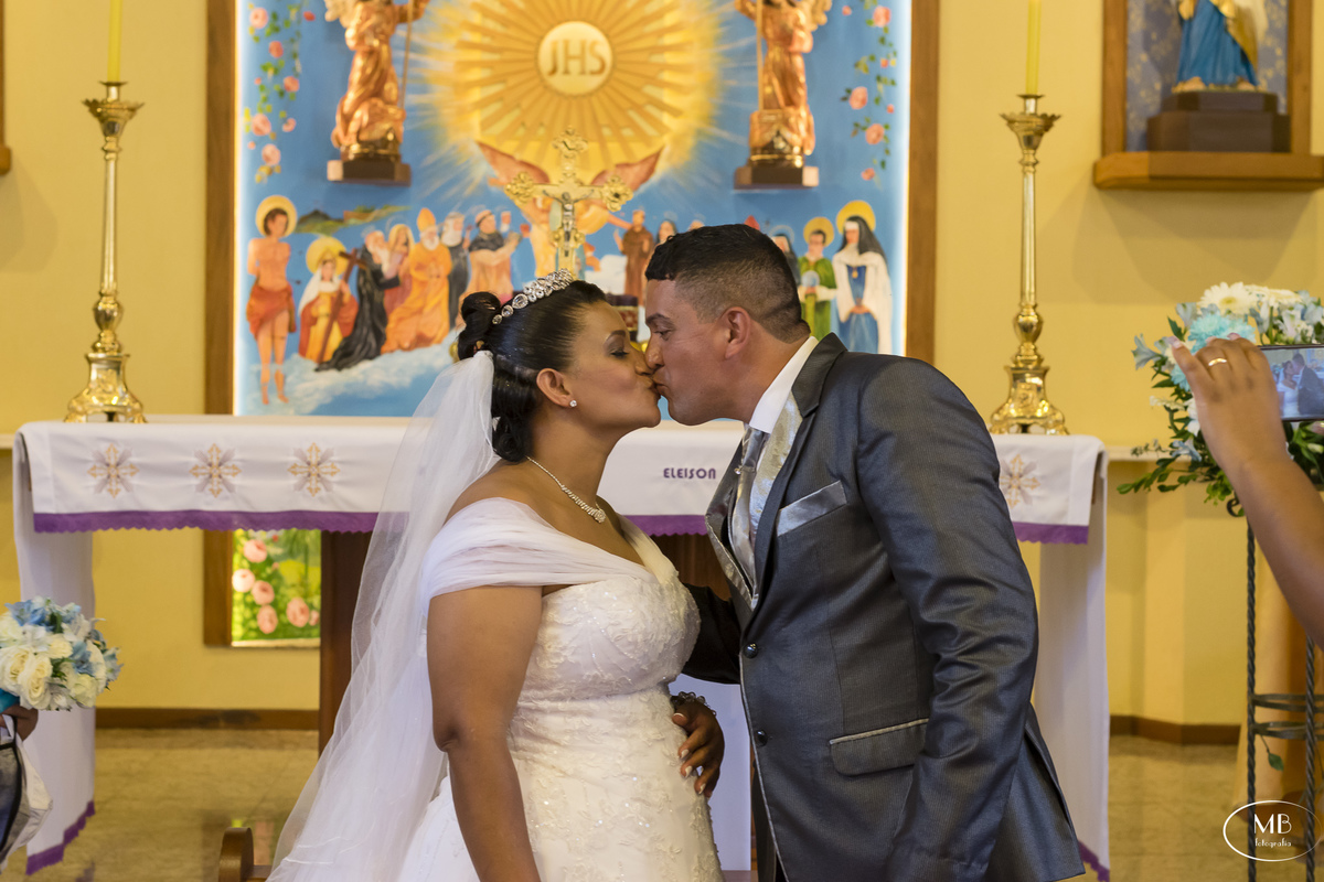 #mauriciobortgesfotografia #araraspetropolis #casamentonaserra #noiva #casamento #diadosim #wedding #bride #petropolisrj #cidadeimperial #casar 