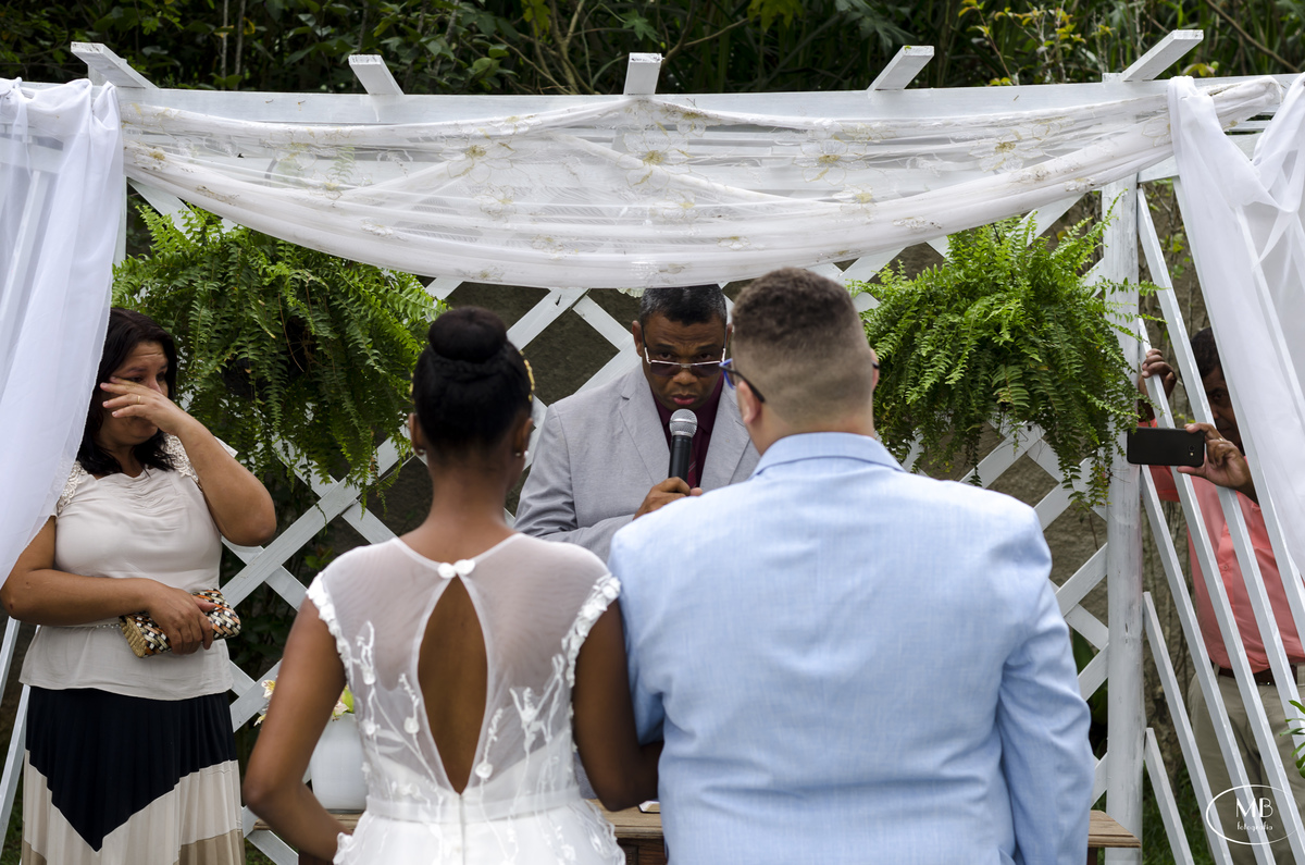 #mauricioborgesfotografia #casamentonaserra #casaraoeventospetropolis #fotografia #photography #itaipava