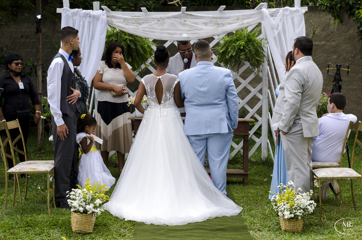 #mauricioborgesfotografia #casamentonaserra #casaraoeventospetropolis #fotografia #photography #itaipava