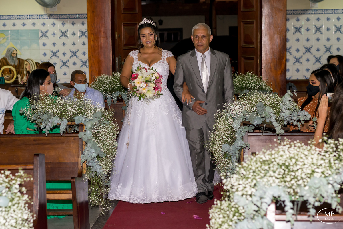 #mauricioborgesfotografia #casaraoeventospetropolis #itaipava #petropolisrj #casandonaserra #casamentoreligioso #cidadeimperial
#photography #fotografiadecasamento