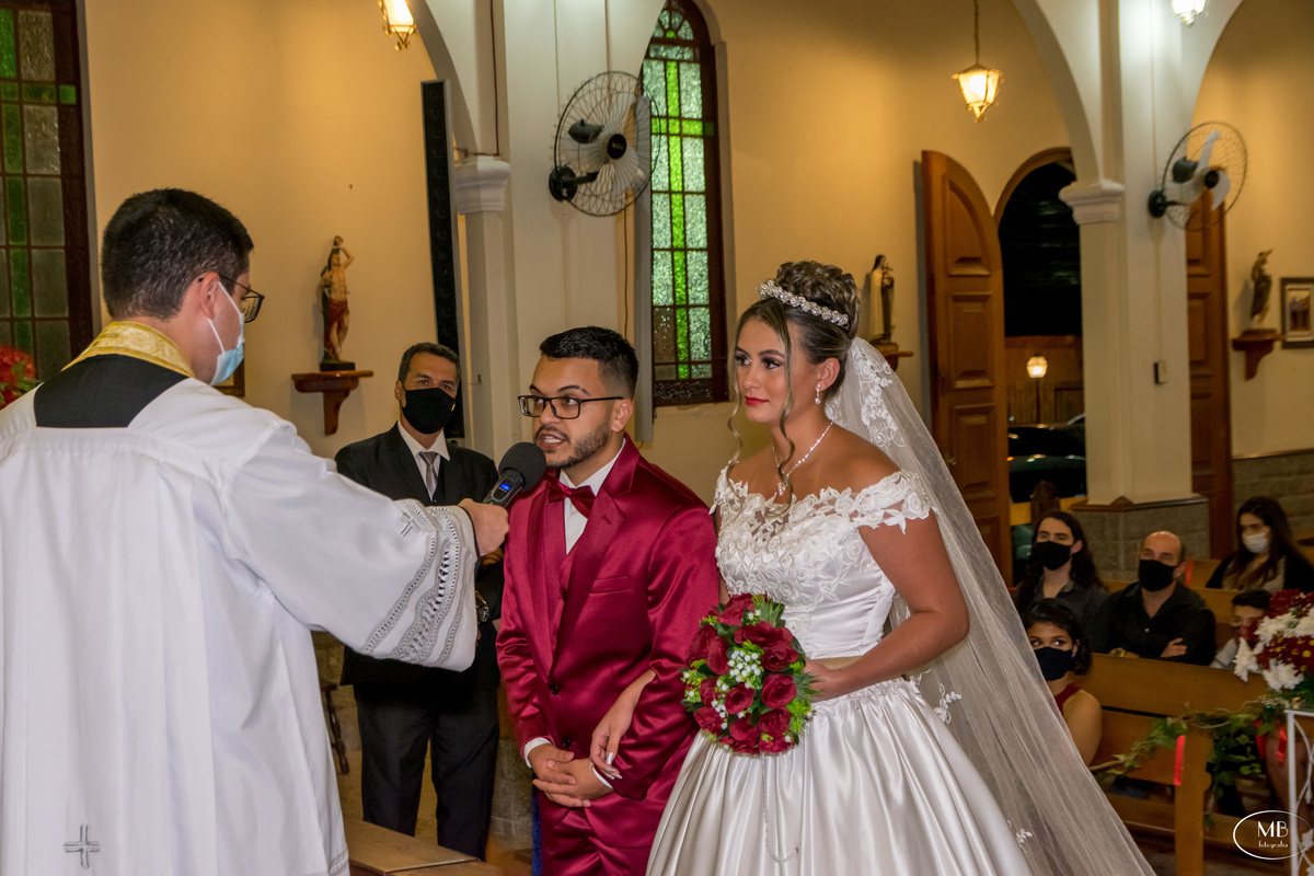 #casamento #pedrodorio #petropolisrj #fotografia #fotografodecasamento #casandonaserra #mauricioborgesfotografia #weddingdress #weddingday #noivas #bride #vestidodenoiva