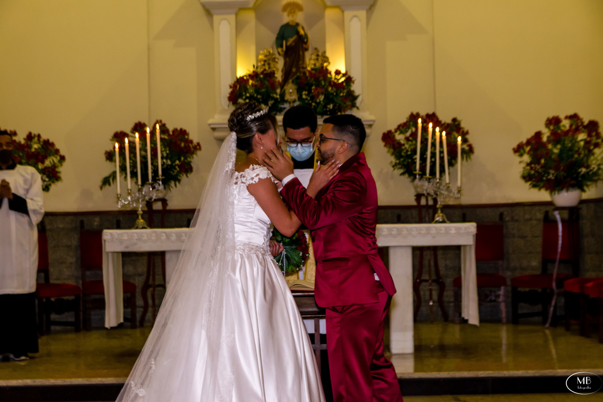 #casamento #pedrodorio #petropolisrj #fotografia #fotografodecasamento #casandonaserra #mauricioborgesfotografia #weddingdress #weddingday #noivas #bride #vestidodenoiva