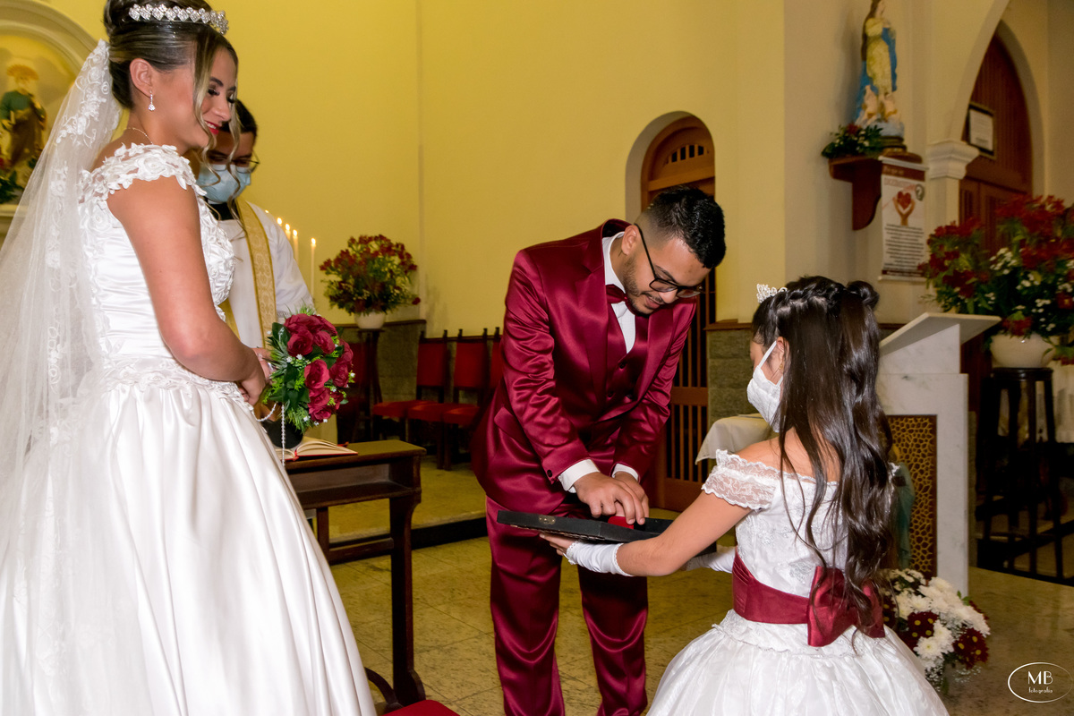 #casamento #pedrodorio #petropolisrj #fotografia #fotografodecasamento #casandonaserra #mauricioborgesfotografia #weddingdress #weddingday #noivas #bride #vestidodenoiva