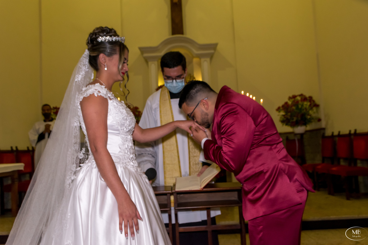 #casamento #pedrodorio #petropolisrj #fotografia #fotografodecasamento #casandonaserra #mauricioborgesfotografia #weddingdress #weddingday #noivas #bride #vestidodenoiva