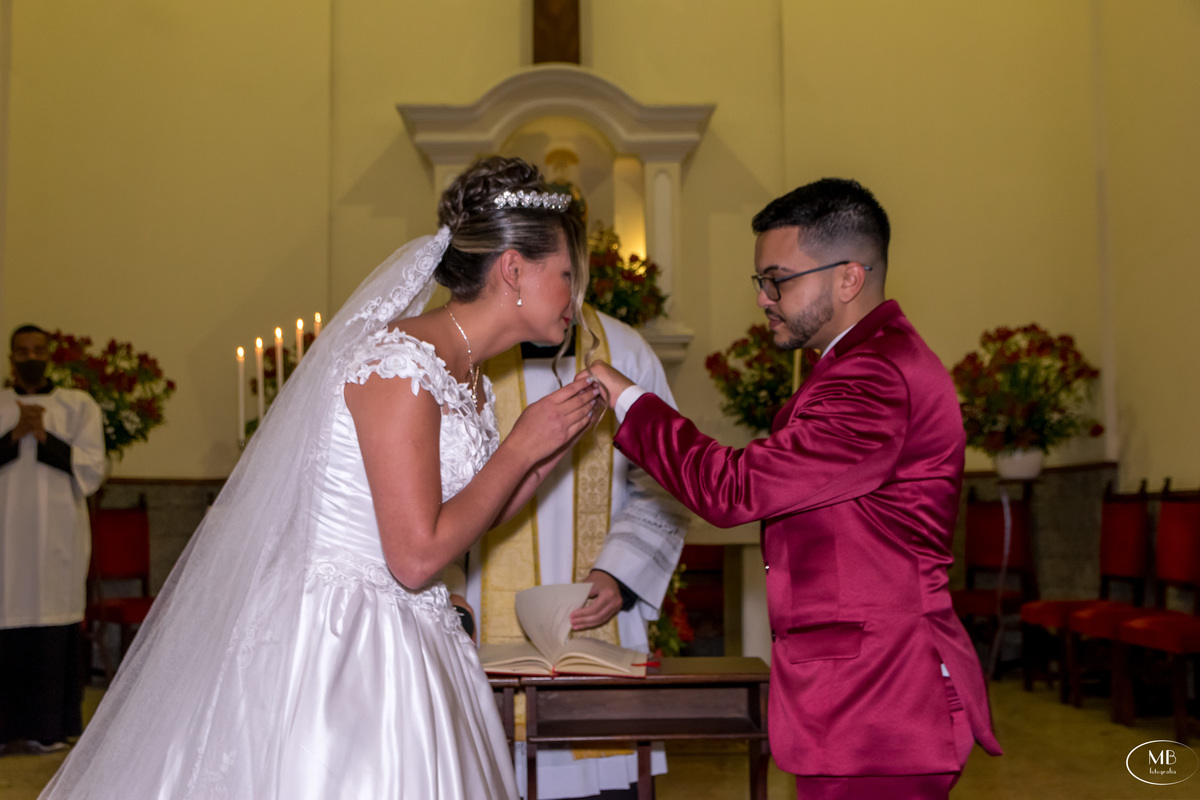 #casamento #pedrodorio #petropolisrj #fotografia #fotografodecasamento #casandonaserra #mauricioborgesfotografia #weddingdress #weddingday #noivas #bride #vestidodenoiva