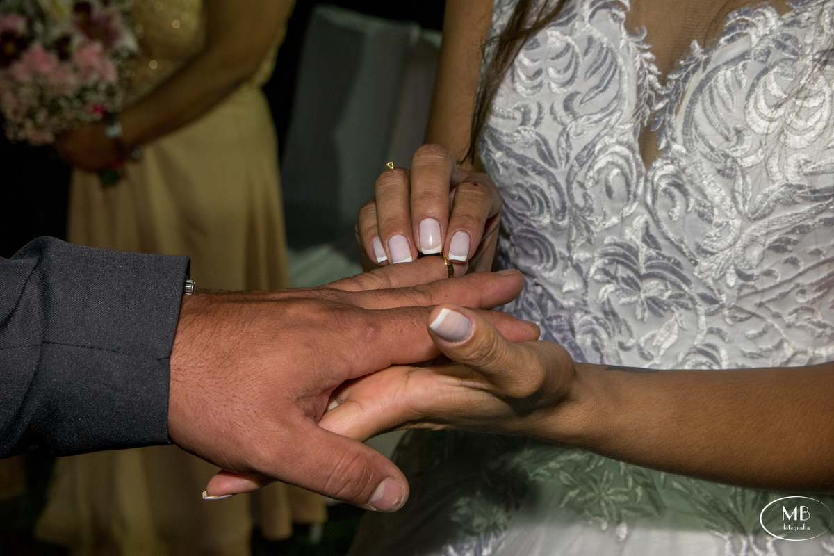 #casamento #pedrodorio #petropolisrj #fotografia #fotografodecasamento #casandonaserra #mauricioborgesfotografia #weddingdress #weddingday #noivas #bride #vestidodenoiva