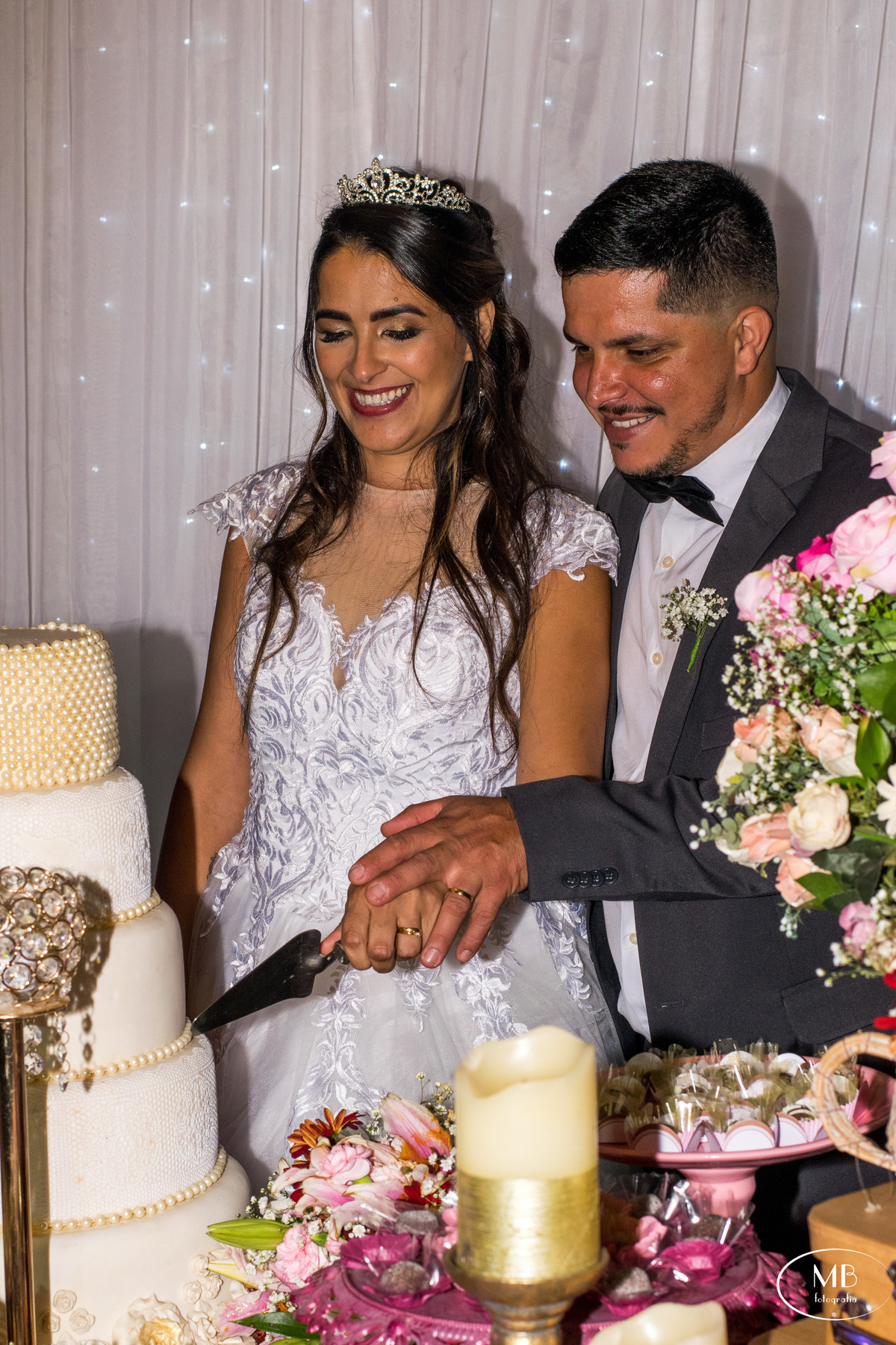 #casamento #pedrodorio #petropolisrj #fotografia #fotografodecasamento #casandonaserra #mauricioborgesfotografia #weddingdress #weddingday #noivas #bride #vestidodenoiva