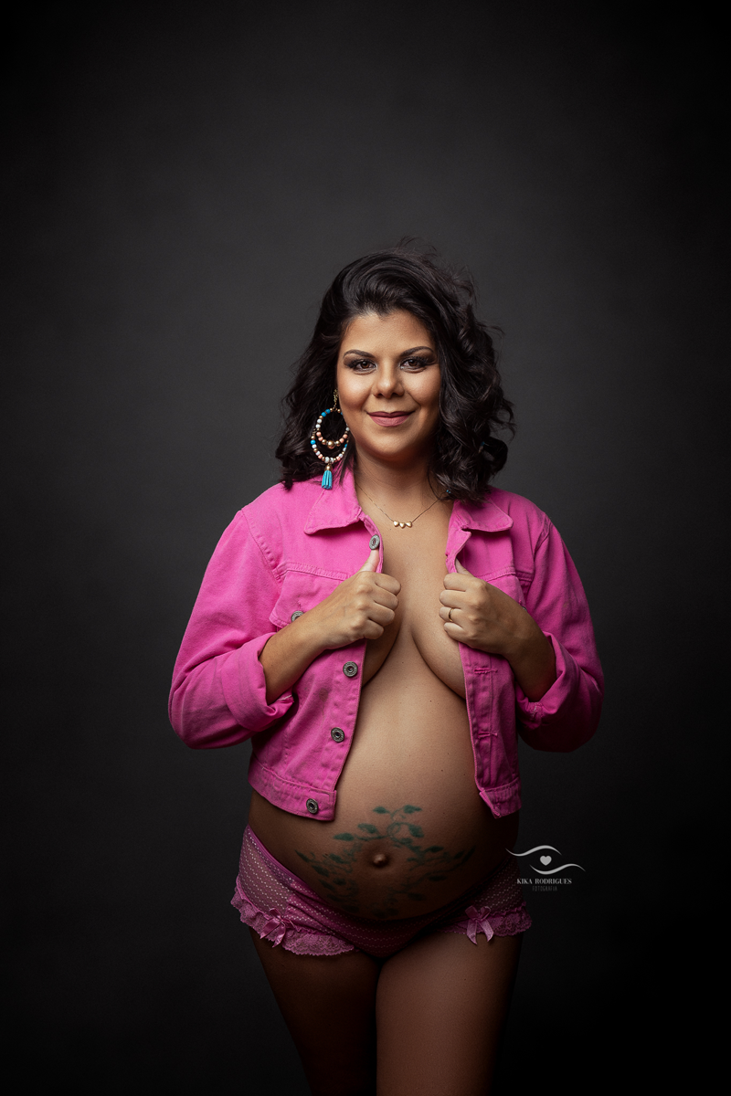ensaio gestante, estúdio fotográfico em guarulhos, kika rodrigues, barriga, cinza, clássico, luxo, boho, macrame, croche, bebê barriga, marrom, preto