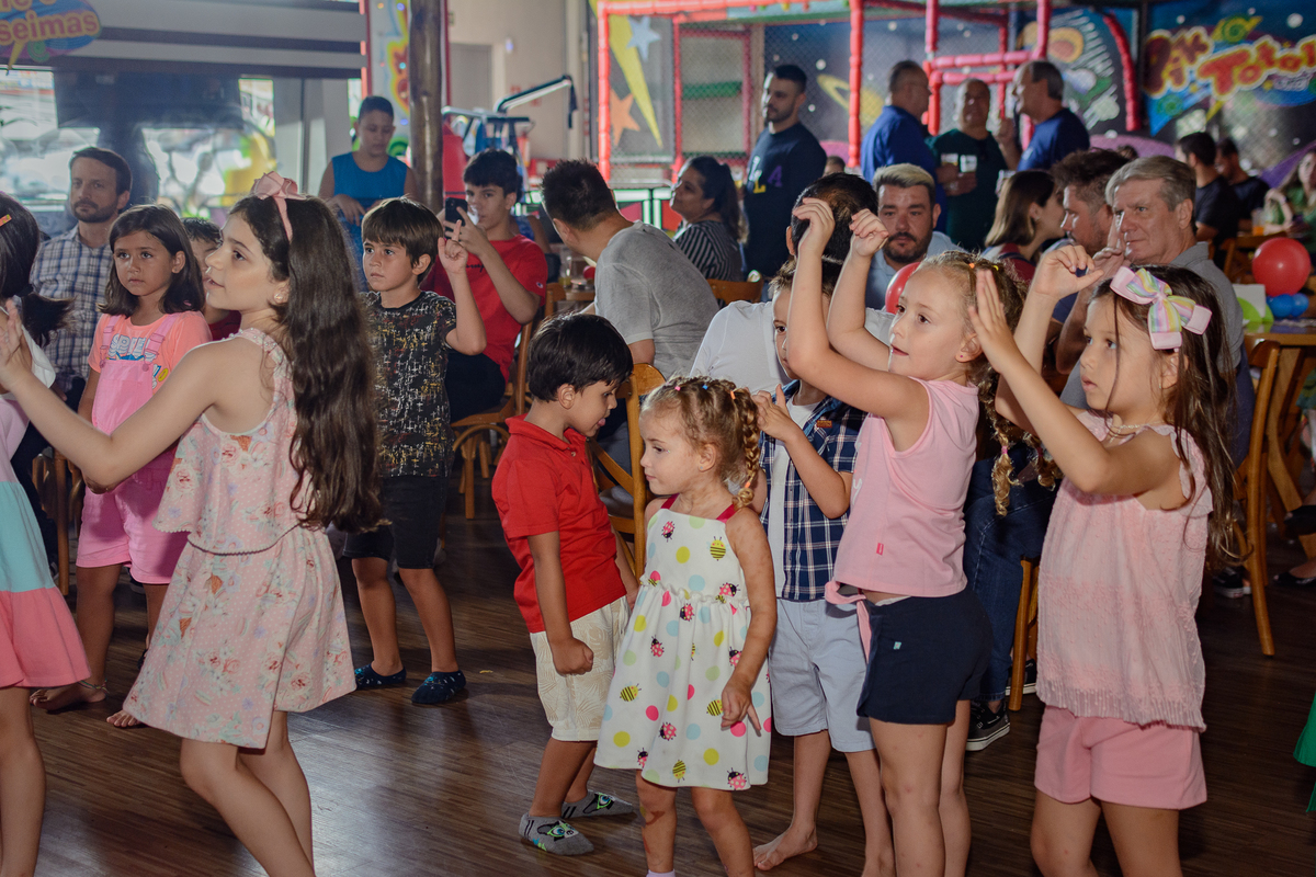 kikarodrigues, fotografo, eventos, guarulhos, festa, infantil, aniversario, patrulha canina, buffet, criança, bebê, pik total, guarulhos, azul, vermelho, chaise, família, espontâneas, documental