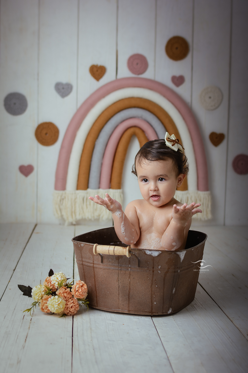 Cake Smash, smash the cake, Boho, Kika Rodrigues, Guarulhos, rainbow, arco-iris, rose, terracota, laranja, crochê, macrame, artesanal, marrom, madeira, luxo, exclusivo