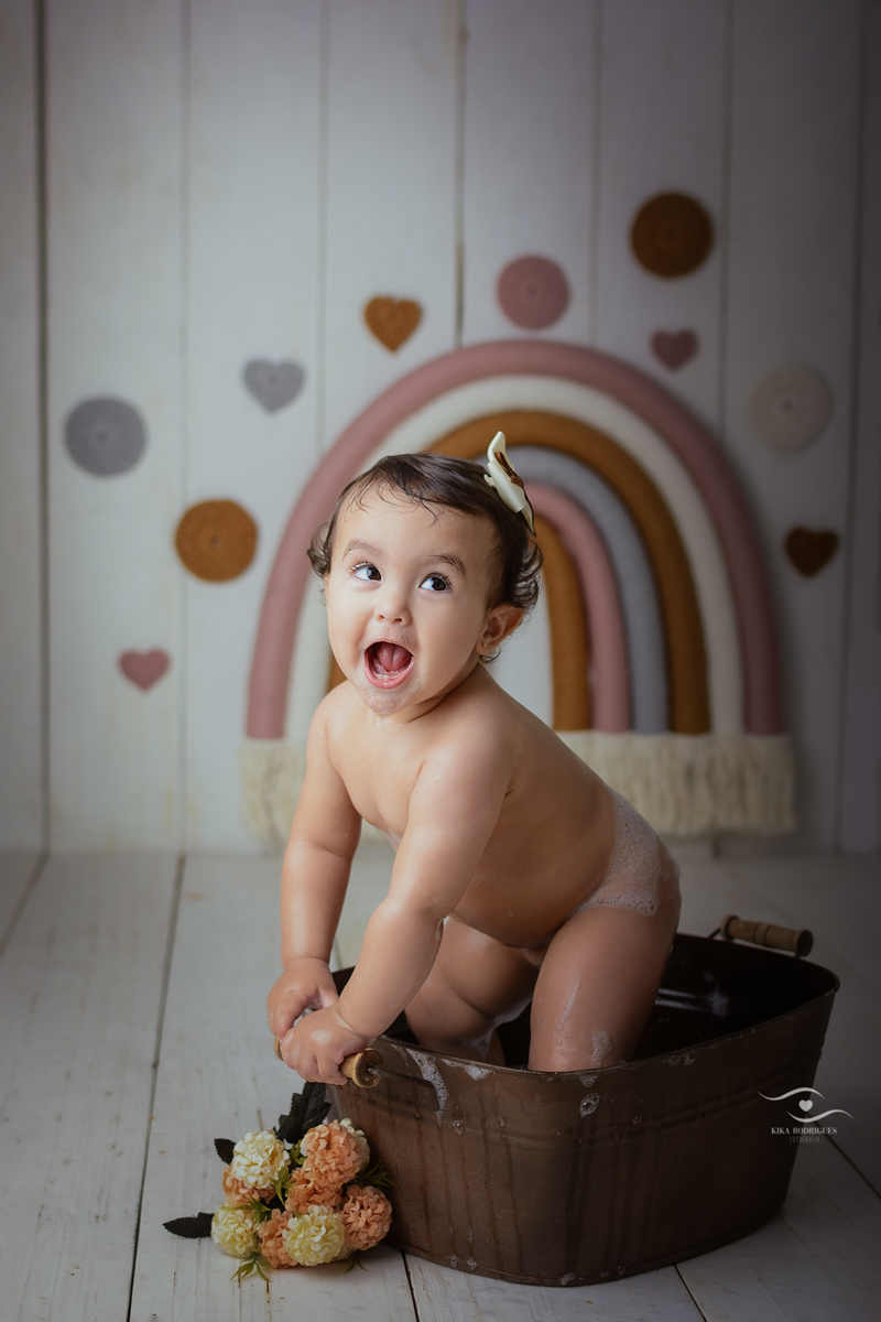 Cake Smash, smash the cake, Boho, Kika Rodrigues, Guarulhos, rainbow, arco-iris, rose, terracota, laranja, crochê, macrame, artesanal, marrom, madeira, luxo, exclusivo