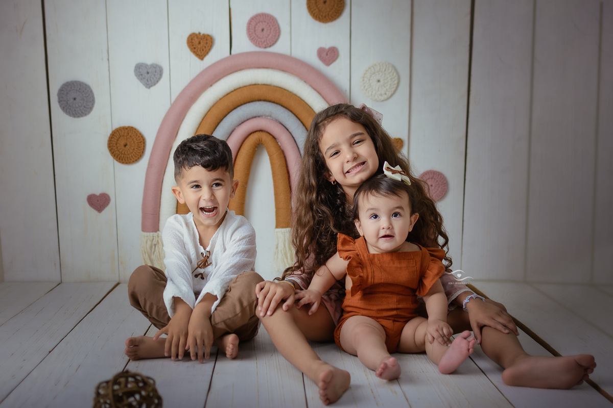 Cake Smash, smash the cake, Boho, Kika Rodrigues, Guarulhos, rainbow, arco-iris, rose, terracota, laranja, crochê, macrame, artesanal, marrom, madeira, luxo, exclusivo