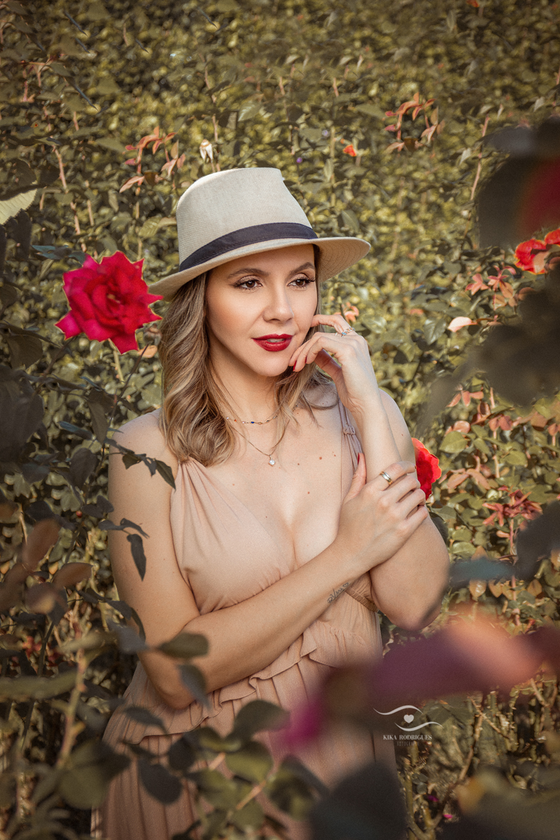 kikarodrigues, guarulhos, estudio, fotografia, ensaio, corporativo, classico, luxo, elegante, executivo, gerente, banco, profissional, holambra, rosas, externo, feminino