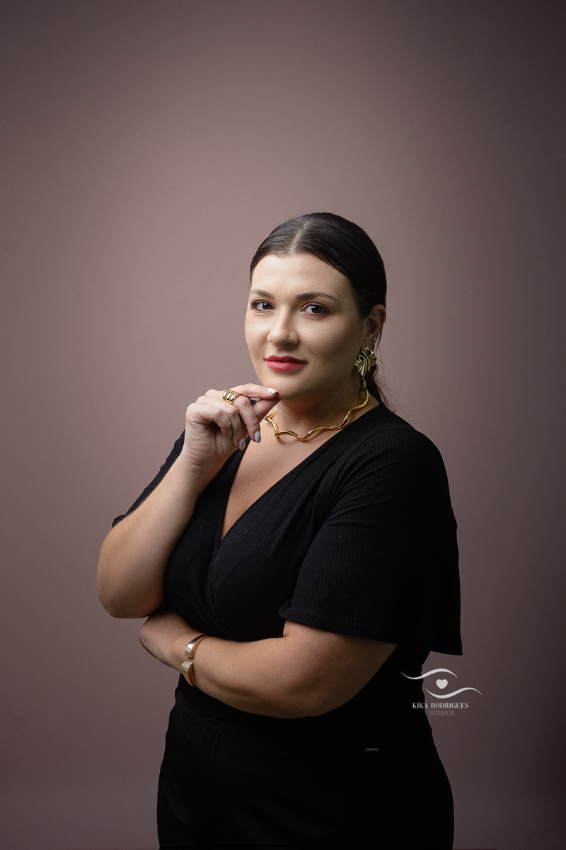 kikarodrigues-guarulhos-estudio-studio-fotografia-ensaio-fotografico-ensaio-corporativo-classico-luxo-elegante-executivo-gerente-banco-profissional-estetica-esteticista-beleza-biomedica