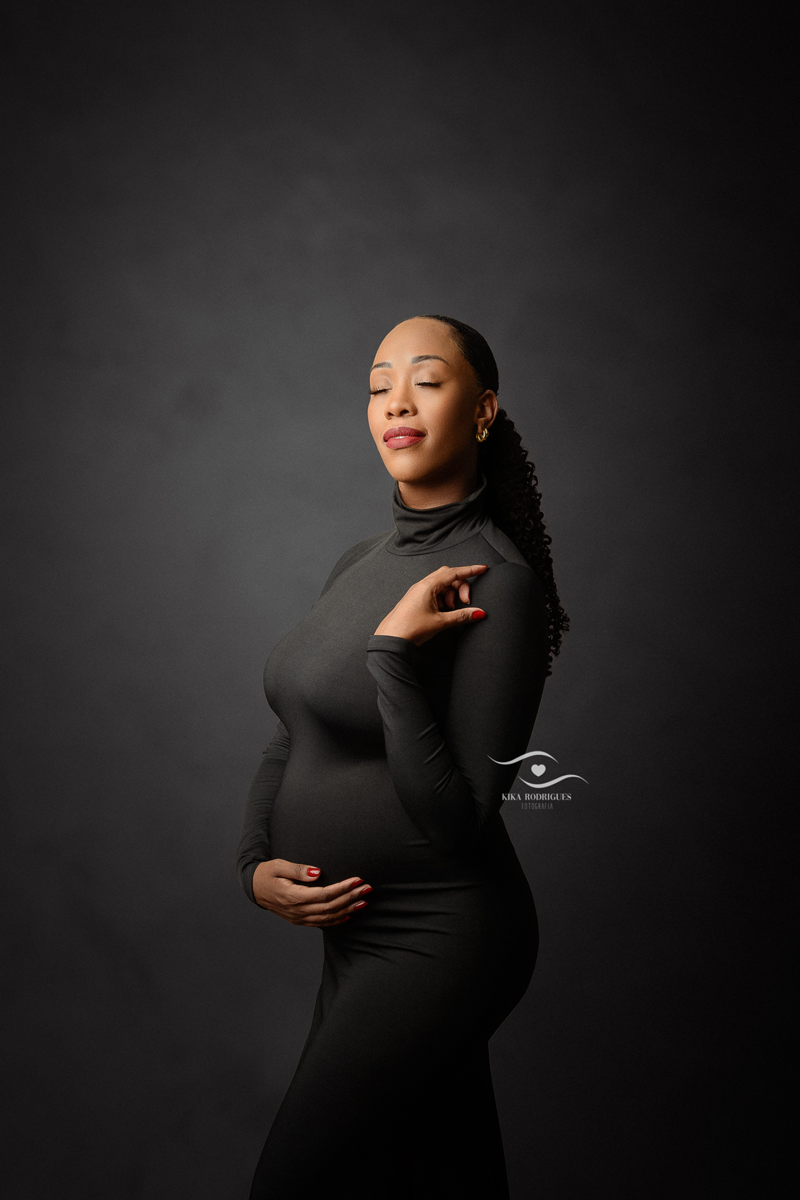 ensaio gestante, estúdio fotográfico em guarulhos, kika rodrigues, barriga, cinza, clássico, luxo, boho, macrame, croche, bebê barriga, marrom, preto