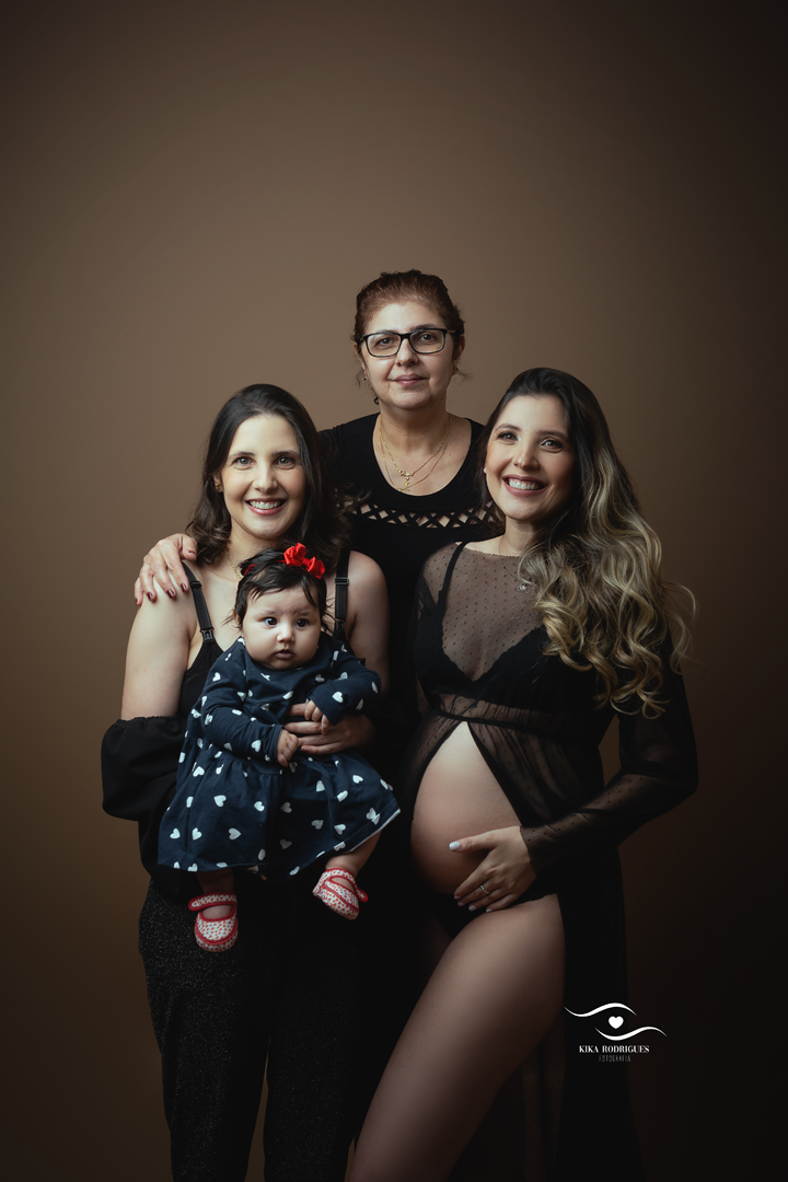 ensaio gestante, estúdio fotográfico em guarulhos, barriga, marrom, clássico, luxo, boho, macrame, croche, bebê barriga, casal