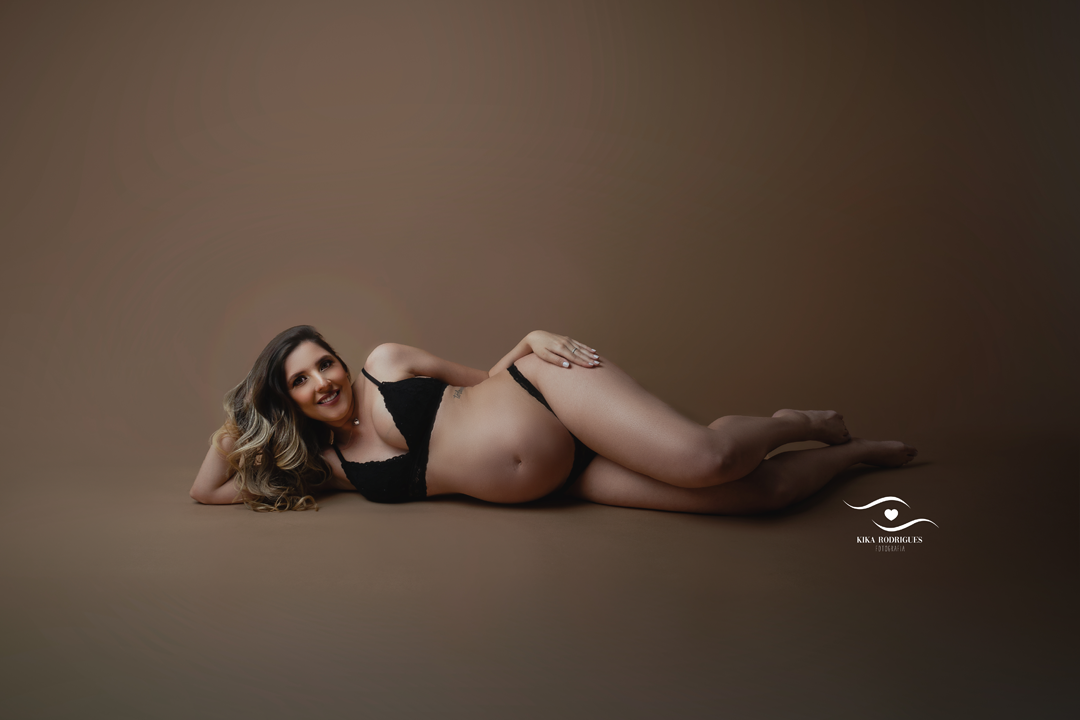ensaio gestante, estúdio fotográfico em guarulhos, barriga, marrom, clássico, luxo, boho, macrame, croche, bebê barriga, casal