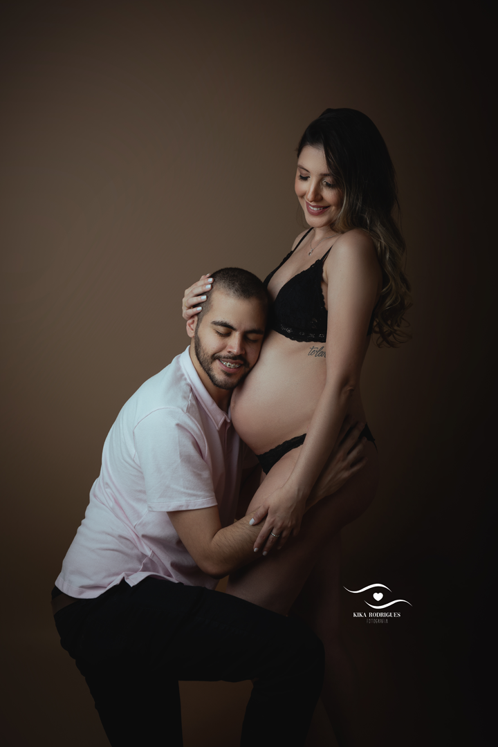 ensaio gestante, estúdio fotográfico em guarulhos, barriga, marrom, clássico, luxo, boho, macrame, croche, bebê barriga, casal
