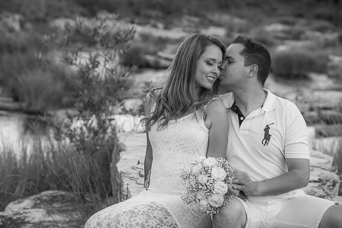 book de casal em capitoliio, paraiso perdido com vestido de noiva fotografado por juliano lemes fotografo de casamento de varginha