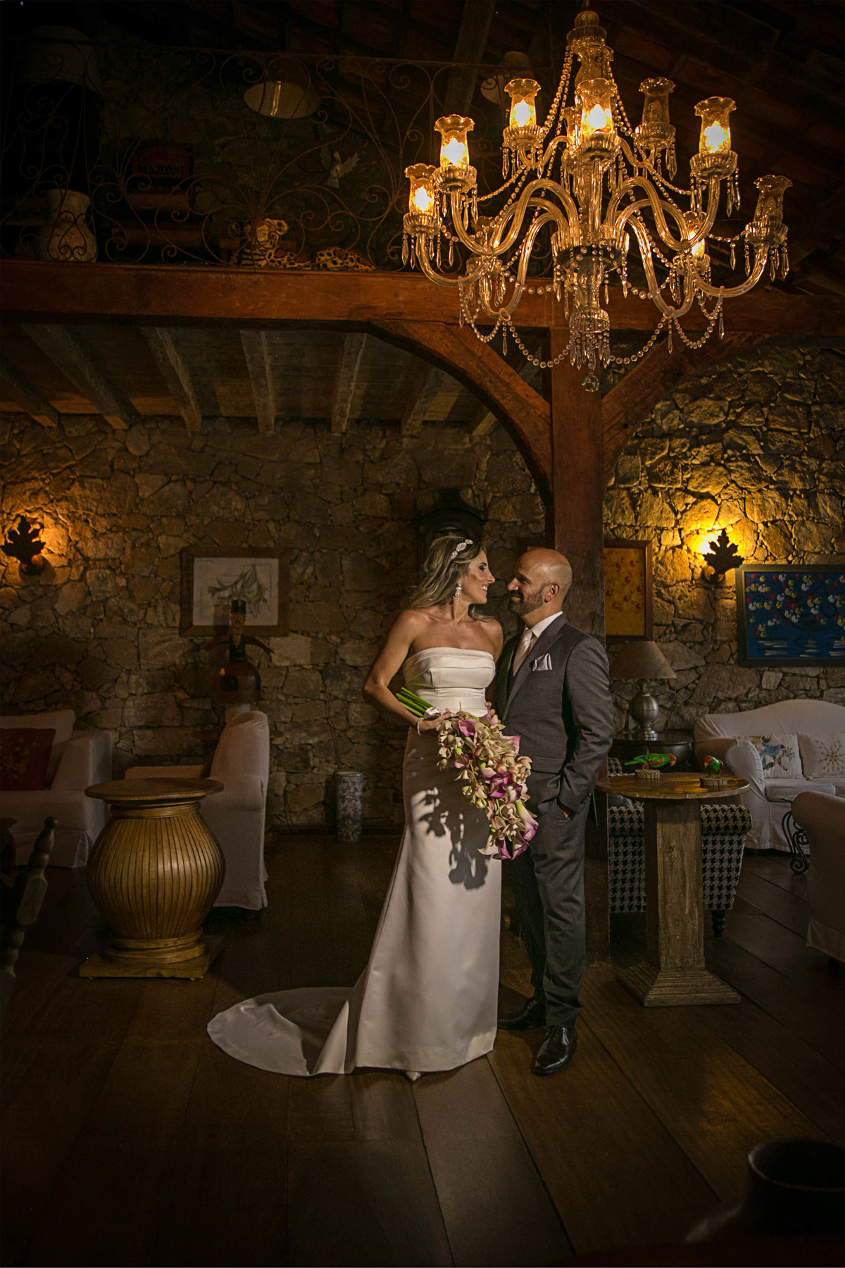 casamento tiradentes minas gerais, com vestido de noiva lindo pousada brisa da serra, com juliano lemes fotografo de casamento de varginha, com book de casamento e casamento2017
