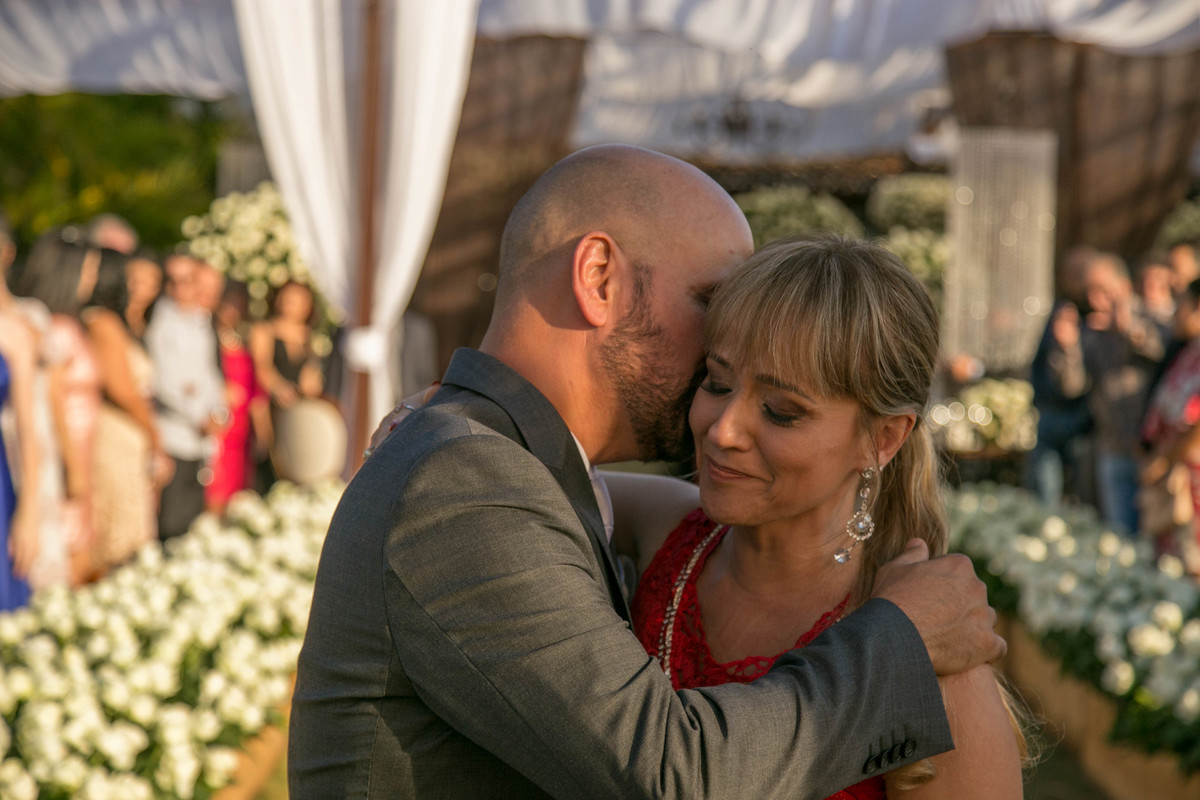 casamento tiradentes minas gerais, com vestido de noiva lindo pousada brisa da serra, com juliano lemes fotografo de casamento de varginha, com book de casamento e casamento2017