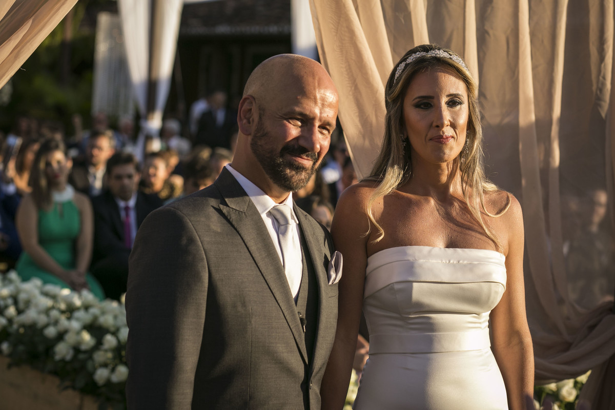 casamento tiradentes minas gerais, com vestido de noiva lindo pousada brisa da serra, com juliano lemes fotografo de casamento de varginha, com book de casamento e casamento2017