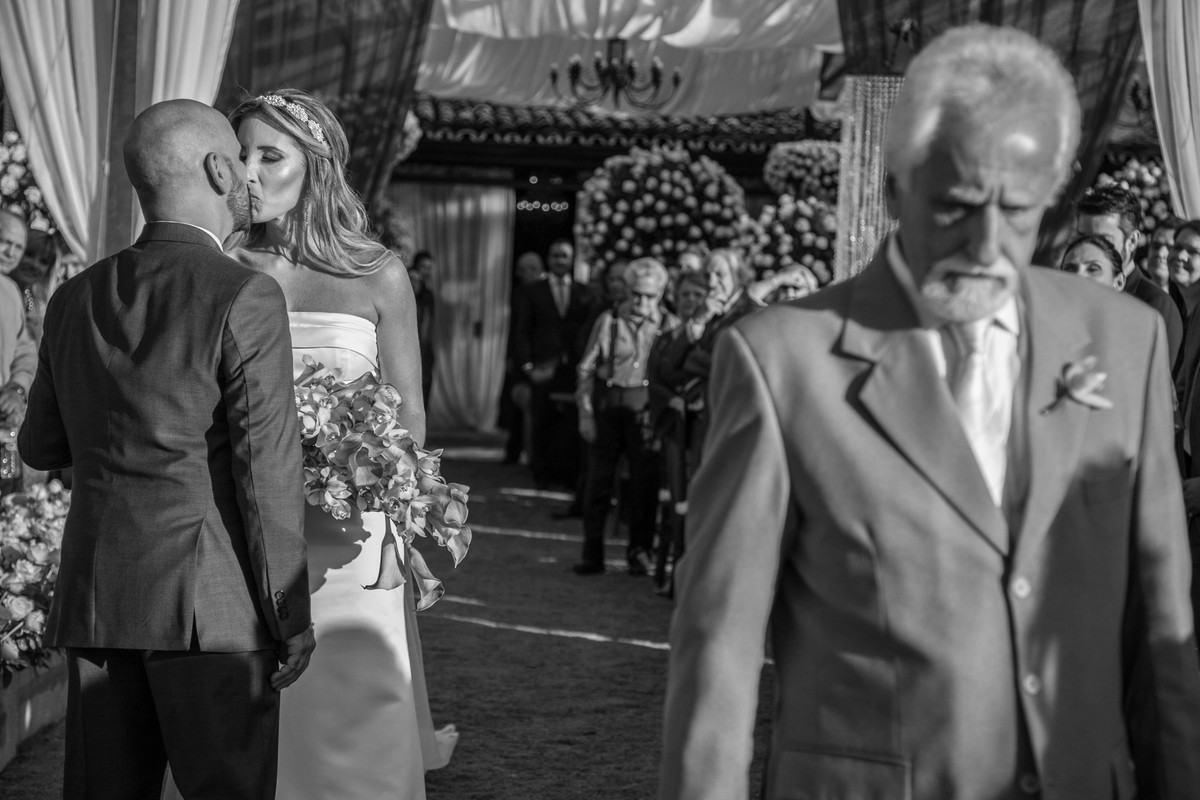 casamento tiradentes minas gerais, com vestido de noiva lindo pousada brisa da serra, com juliano lemes fotografo de casamento de varginha, com book de casamento e casamento2017