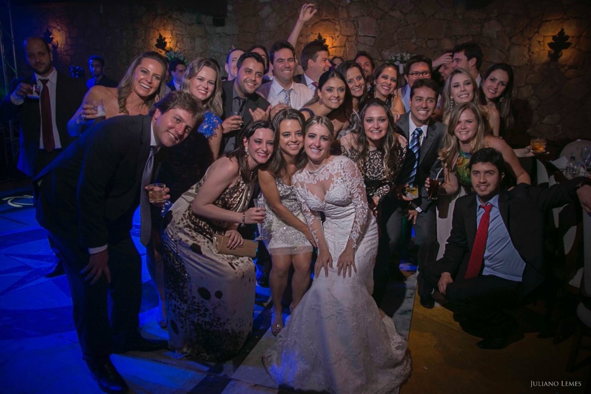 wedding, casemento, tiradentes, cidade historica, tres coracoes, minas gerais, bride, husband, engaged, noivas, casei, matrimonio, cerimonia de casamento, fotografo de casamento de varginha, amor, decoracao, flores, pousada, matriz de santo antonio, bolo 