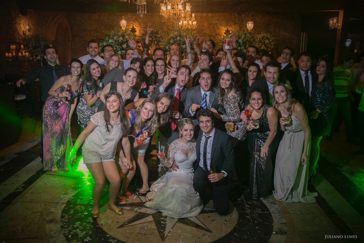 wedding, casemento, tiradentes, cidade historica, tres coracoes, minas gerais, bride, husband, engaged, noivas, casei, matrimonio, cerimonia de casamento, fotografo de casamento de varginha, amor, decoracao, flores, pousada, matriz de santo antonio, bolo 