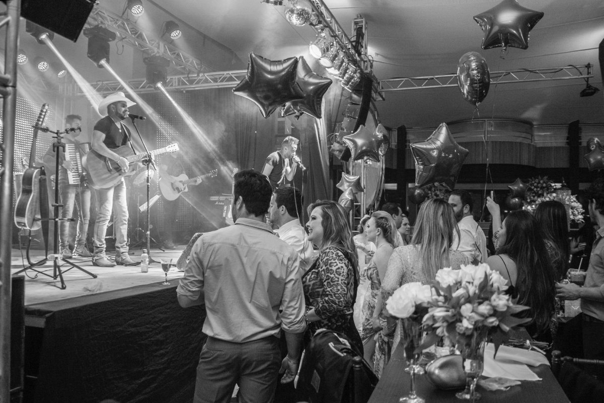 wedding, fotografia de casamento, married, marriage, fotografia de casamento em varginha, varginha, noiva, noivo, paid noiva, beijo, carinho, amor, photography, fotografia, casais, love, fotografia em preto e branco, photos, click, fotografo de casamento 