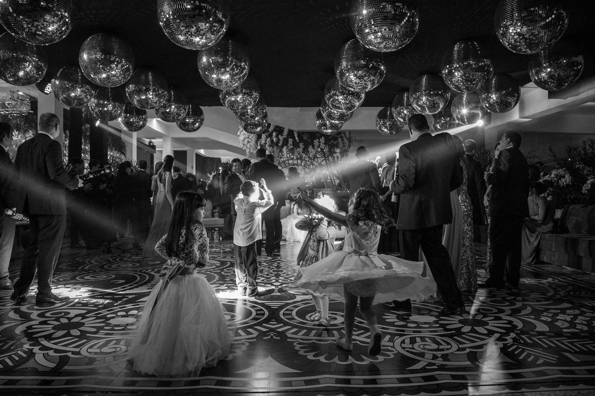 fotografo casamento noiva varginha, vestido noiva fotografo minas gerais, igreja matriz minas gerais, casamento lindo, foto casamento, book casal , álbum de casal, noivo e noiva