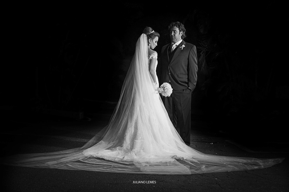 fotografo casamento noiva varginha, vestido noiva fotografo minas gerais, igreja matriz minas gerais, casamento lindo, foto casamento, book casal , álbum de casal, noivo e noiva