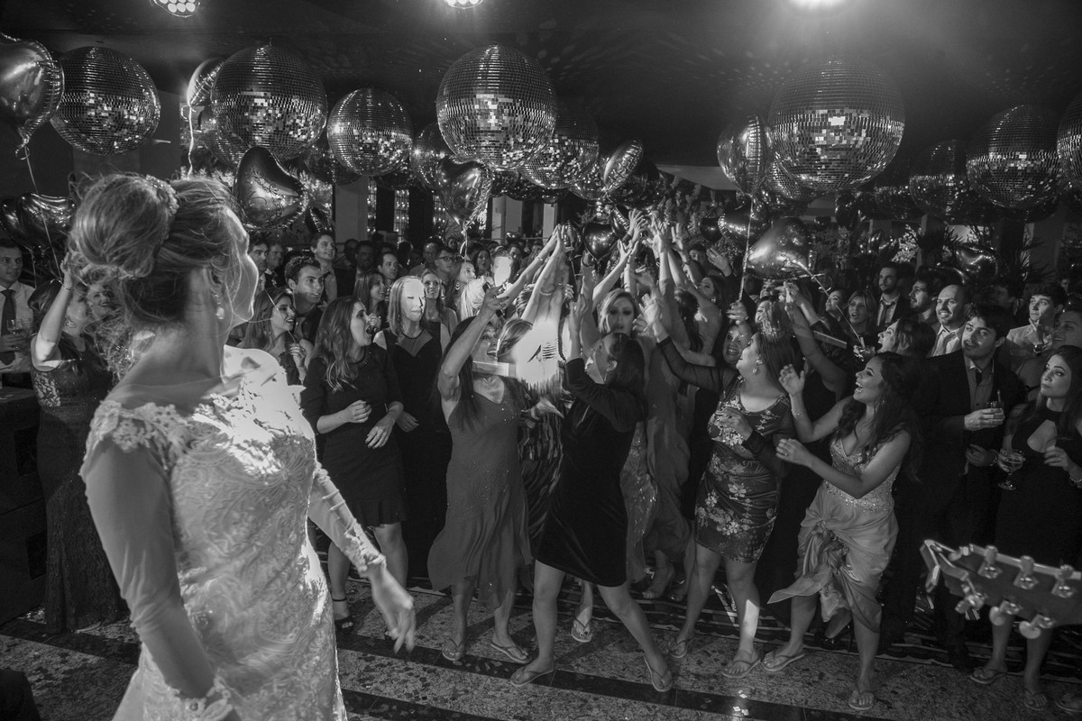 fotografo casamento noiva varginha, vestido noiva fotografo minas gerais, igreja matriz minas gerais, casamento lindo, foto casamento, book casal , álbum de casal, noivo e noiva