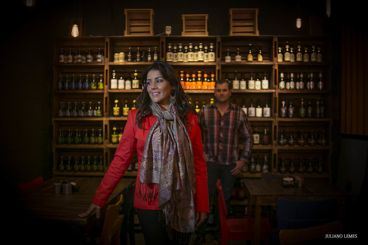 ensaio pre wedding no via garden shopping, em varginha, fotografado pelo fotografo de casamento juliano lemes, fotografo de casamento e familia, noiva de varginha, sul de minas