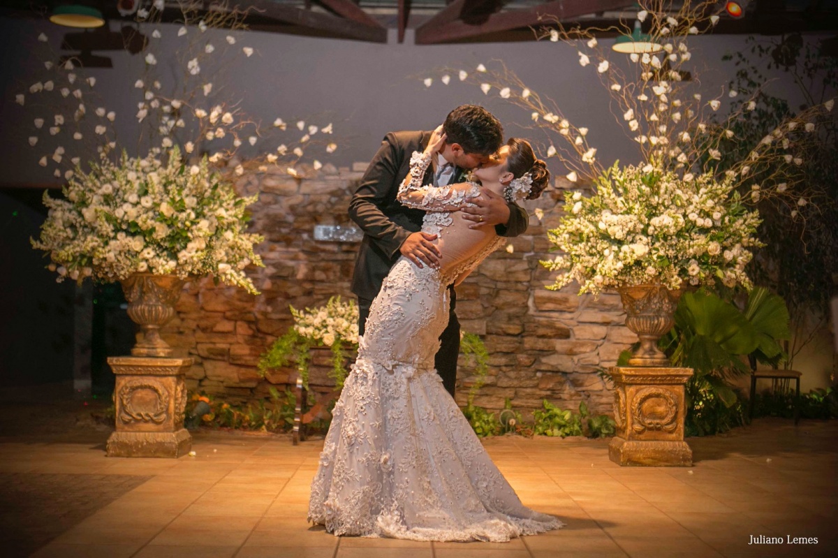 wedding, noivos, fotógrafo de casamento Varginha, Varginha, fotografia para casamento, bouquet, casal de noivos, terno, vestido de noiva, beijo, kiss, amor, love, wedding, bride, married, marriage, casório, matrimonia, juliano lemes fotografia, Lagamar, k