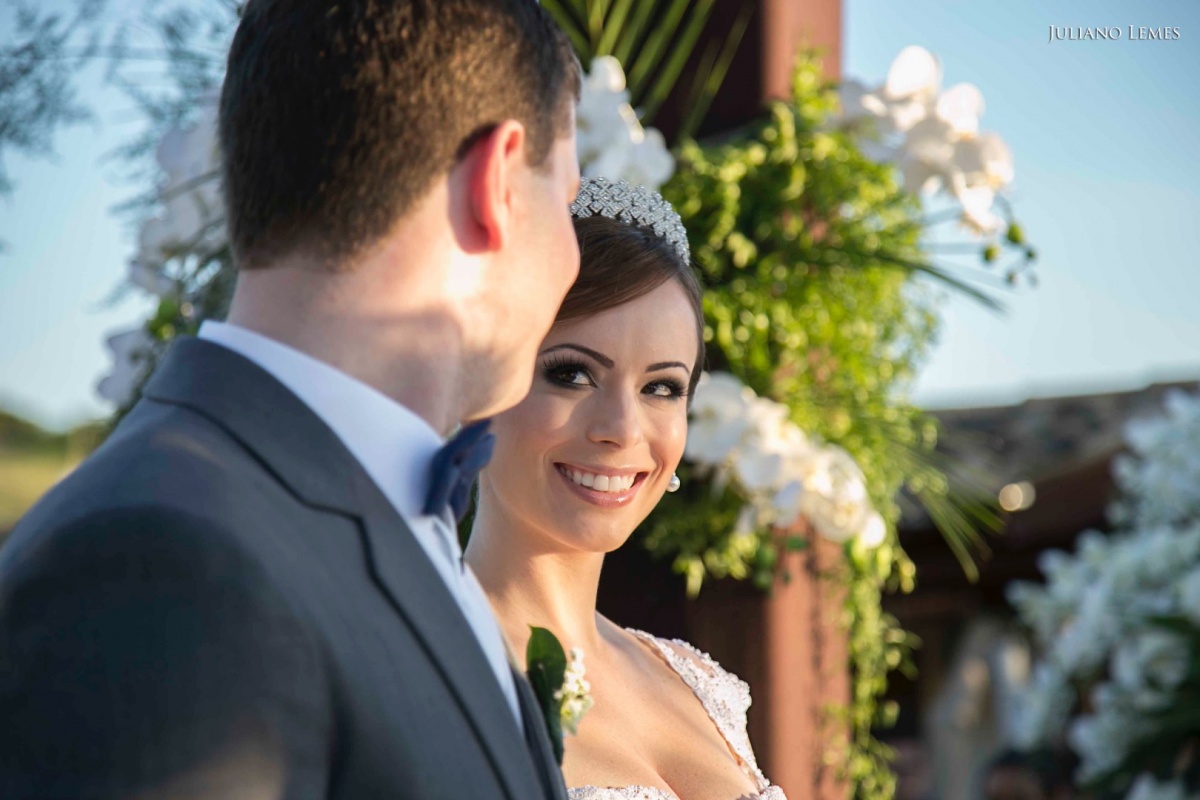 wedding, noivos, fotógrafo de casamento, Varginha, Varginha, fotografia para casamento, bouquet, casal de noivos, terno, vestido de noiva, beijo, kiss, amor, love, wedding, bride, married, marriage, casório, matrimonia, juliano lemes fotografia, Lagamar, 