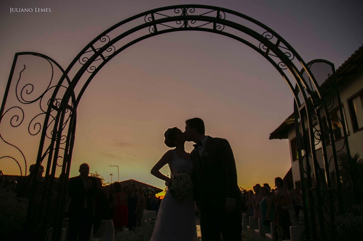 wedding, noivos, fotógrafo de casamento, Varginha, Varginha, fotografia para casamento, bouquet, casal de noivos, terno, vestido de noiva, beijo, kiss, amor, love, wedding, bride, married, marriage, casório, matrimonia, juliano lemes fotografia, Lagamar, 