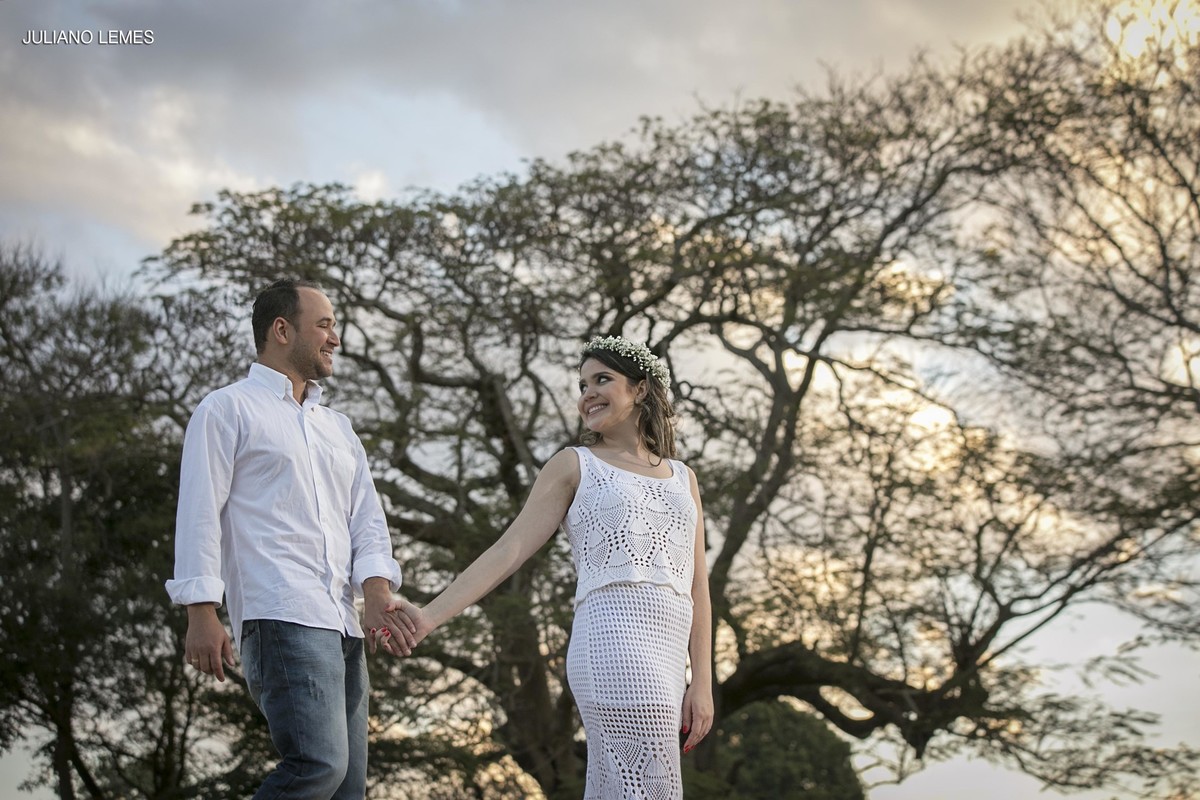 ensaio pre wedding na fazenda pedra negra, os noivos fotografados pelo fotografo de casamento juliano lemes de varginha