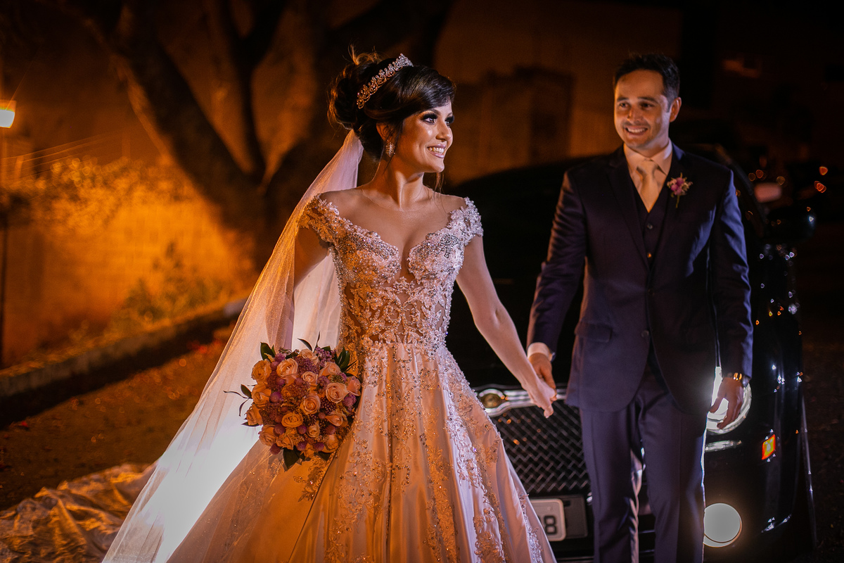 casamento fotogrado por juliano lemes na cidade de varginha noiva linda vestido lindo