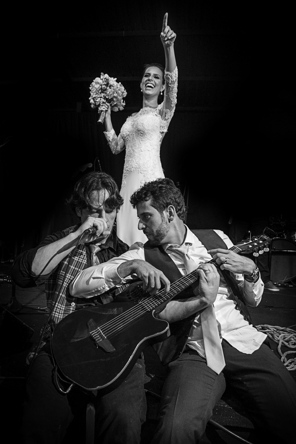 casamento noiva, noivo varginha, cama em Lavras, vestido de noiva, Juliano lemes fotografo de casamento, bouqet de noiva