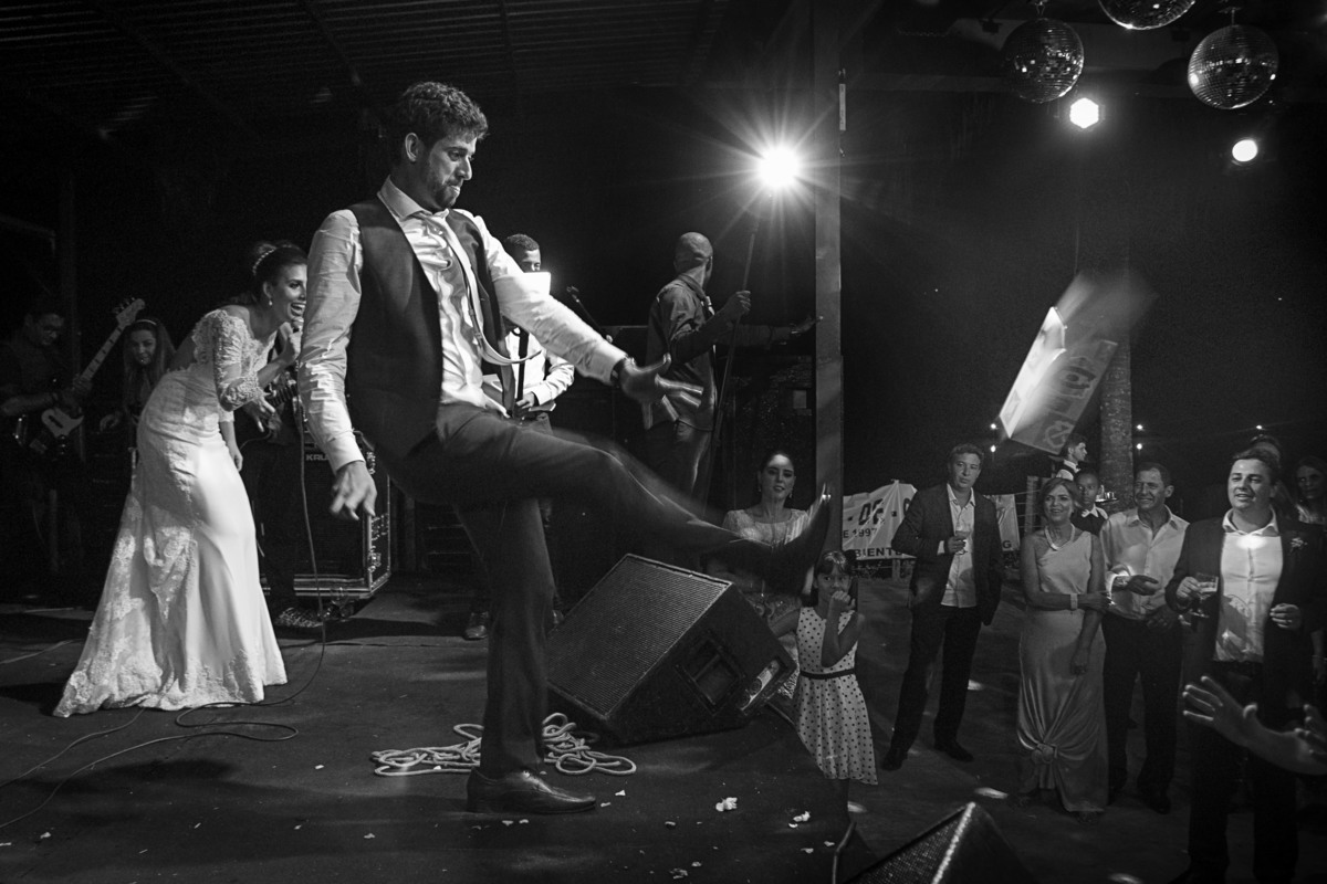 casamento noiva, noivo varginha, cama em Lavras, vestido de noiva, Juliano lemes fotografo de casamento, bouqet de noiva