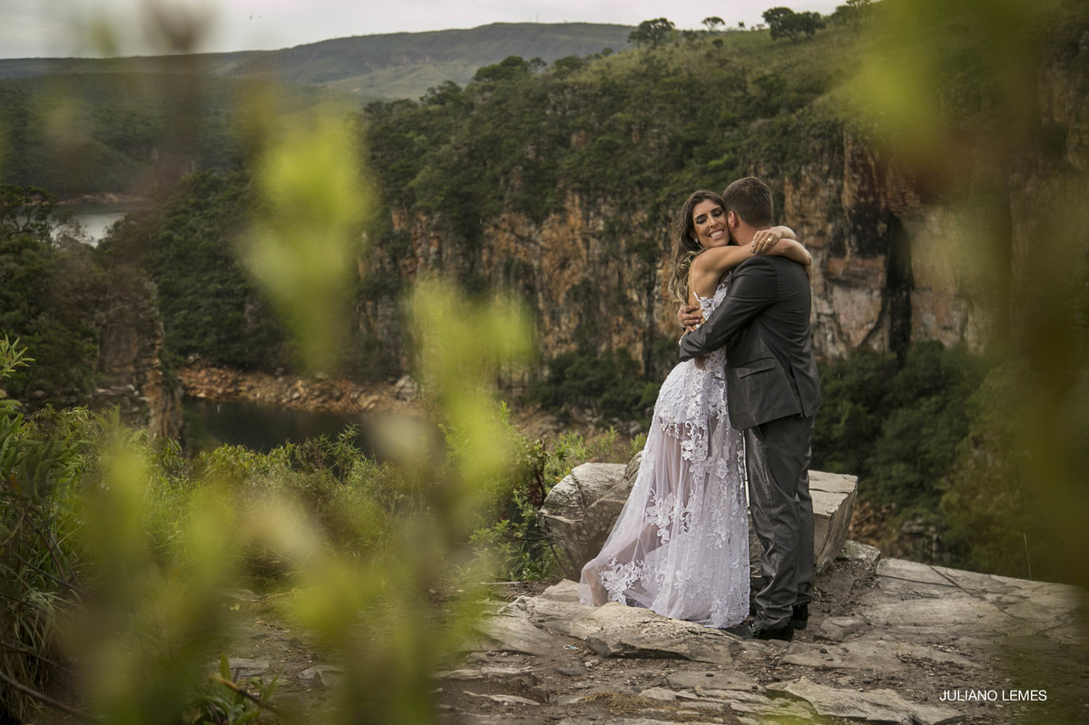 ensaio casamento escarpas capitolio, noiva vestido lindo fotografado juliano lemes fotografo casamento varginha melhor fotografo fotografo sul de mina