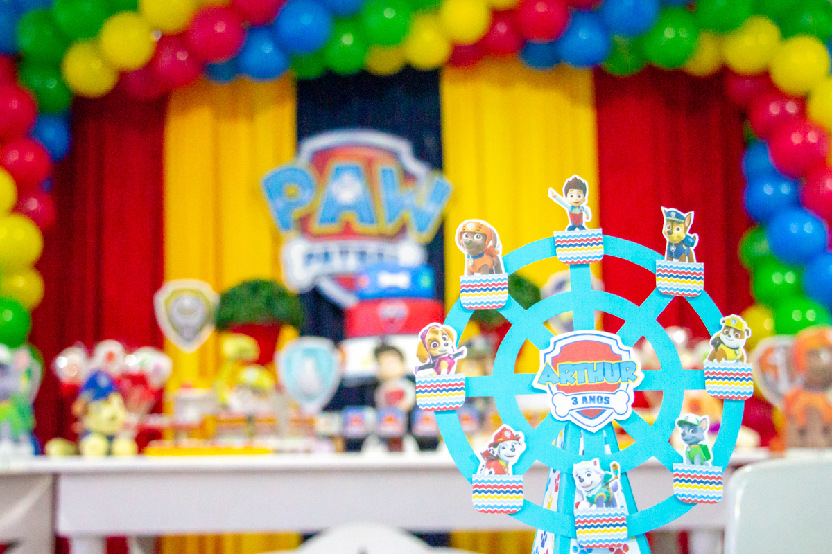 Decoração tema PATRULHA CANINA no click do FOTÓGRAFO de FESTA INFANTIL em SÃO PAULO, SP em uma imagem colorida