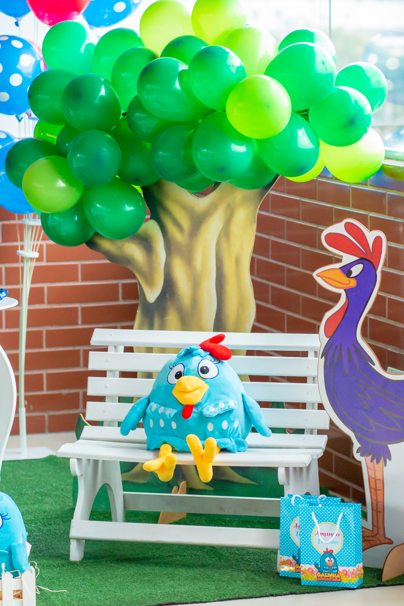 Decoração tema GALINHA PINTADINHA no click do FOTÓGRAFO de FESTA INFANTIL em SÃO PAULO, SP em uma imagem colorida