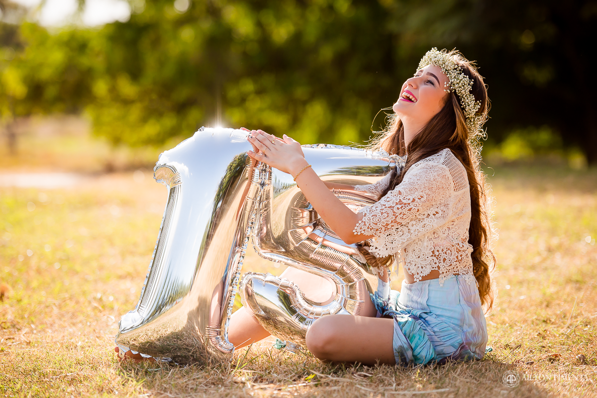 ensaio 15 anos com coroa de flores