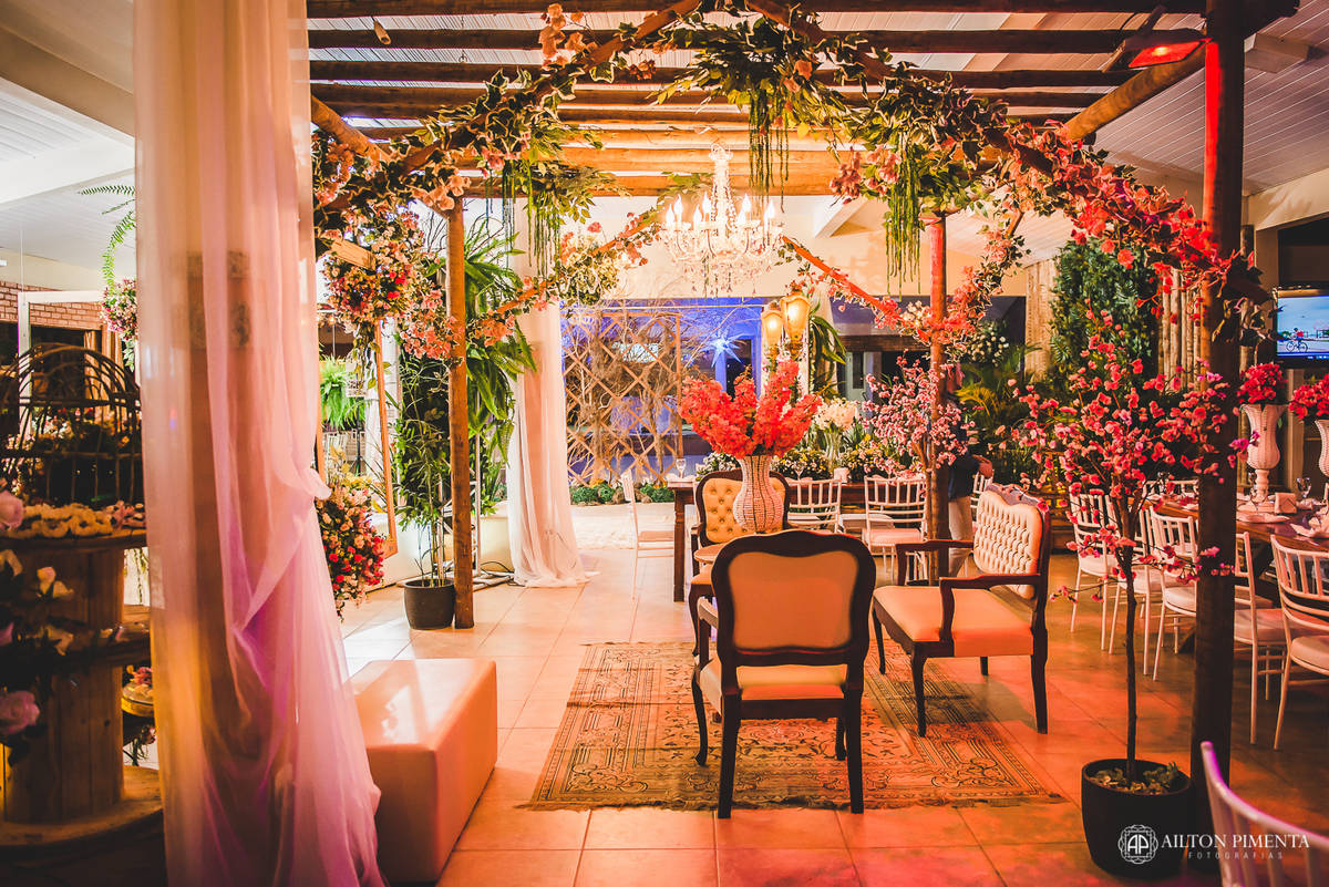 Aniversario Caroline 15 anos por Ailton Pimenta Fotografias