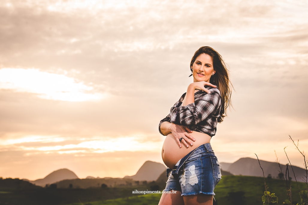 foto de gestante no campo 