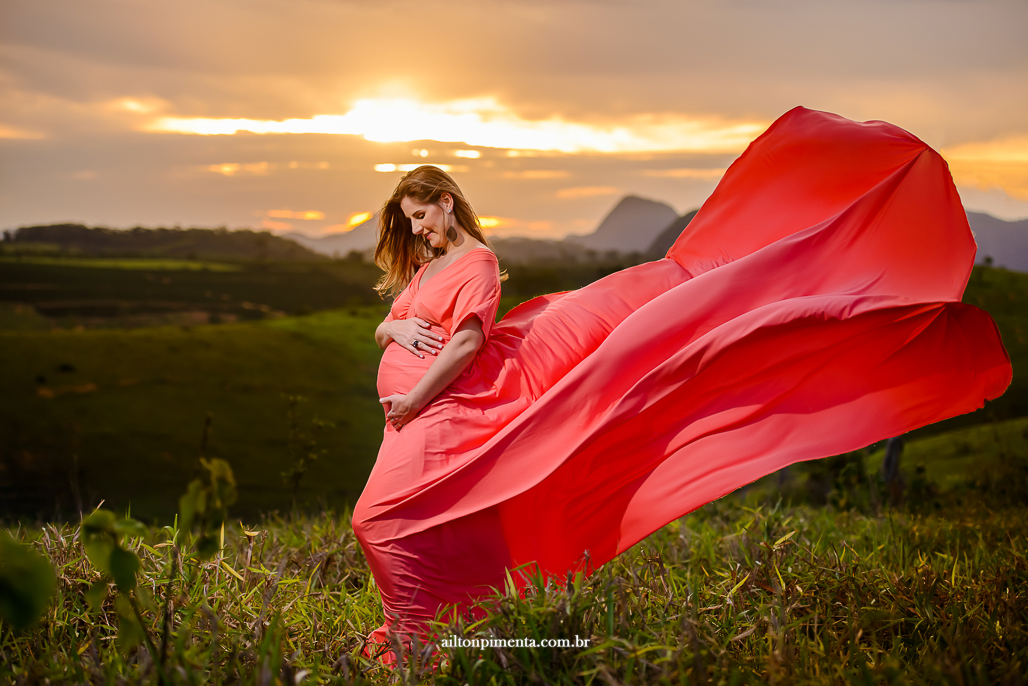 foto de gestante com tecido 